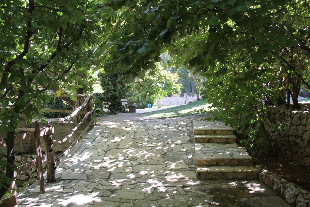 Domaine De Chouchene Otel Sahrat al Qashsh Dış mekan fotoğraf